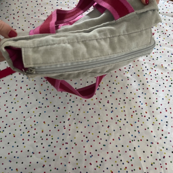 American girl carrier/ backpack - Picture 4 of 4